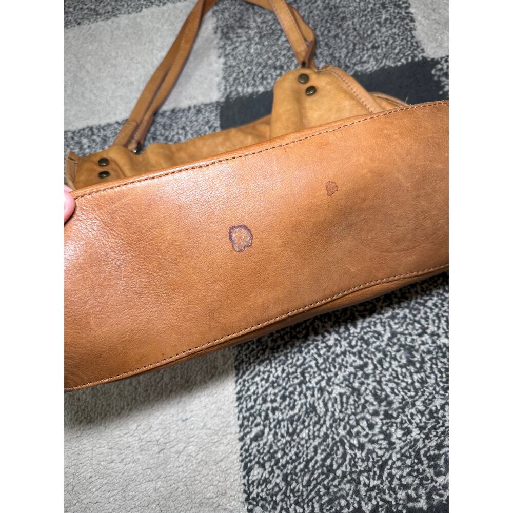 American Leather Co lenox tan‎ triple entry shoulder satchel bag quiet luxury - Picture 2 of 8